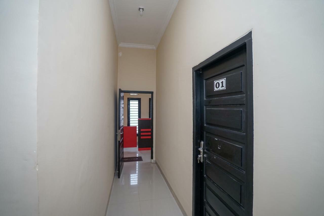 Oyo 959 Graha Ham Family Hotel 2*
