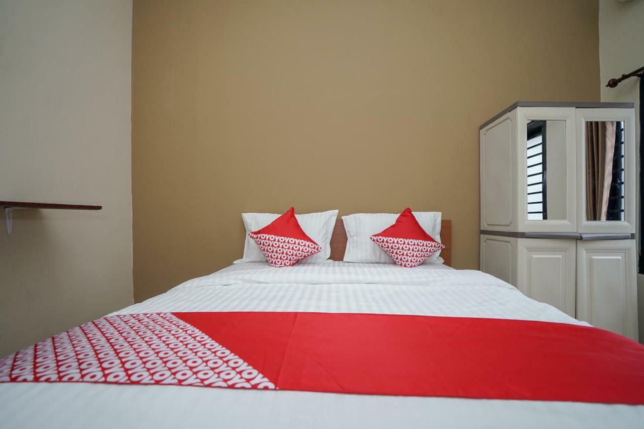 Oyo 959 Graha Ham Family Palembang